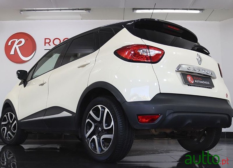 2014' Renault Captur 0.9 Tce Expression photo #3