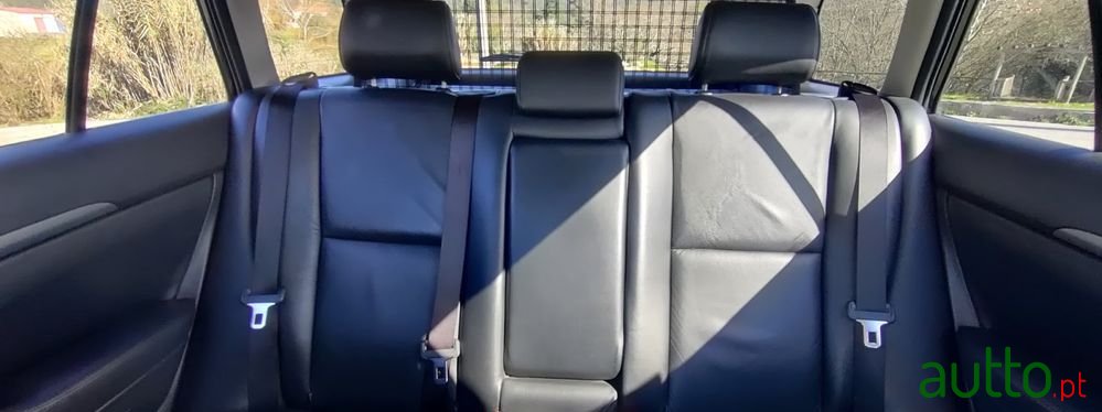 2007' Toyota Avensis Sw photo #5