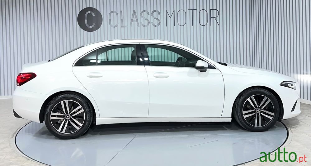 2020' Mercedes-Benz Classe A D Style Plus photo #4