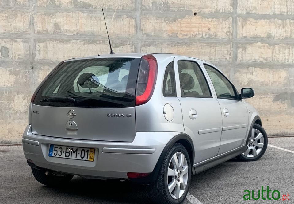 2006' Opel Corsa photo #4