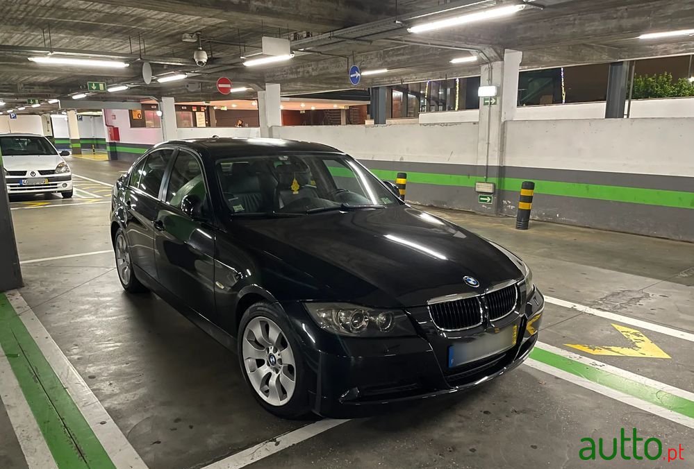 2005' BMW 320 photo #3