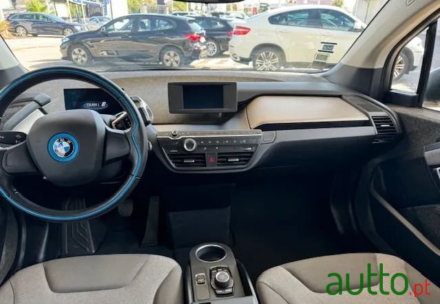 2021' BMW Série I 120Ah photo #5