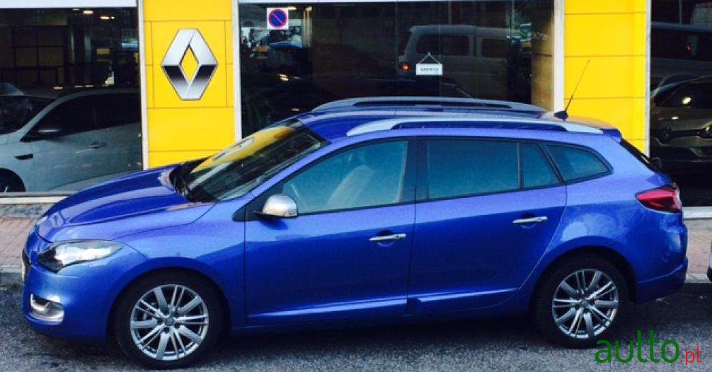 2012' Renault 1.5 dCi GT Line SS photo #1