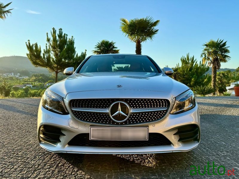 2020' Mercedes-Benz C 300 De Amg Line photo #1