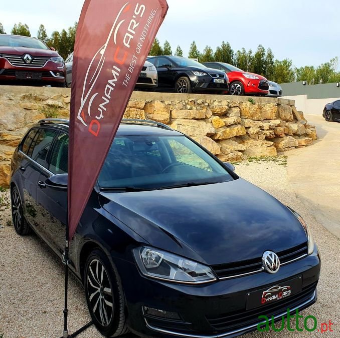 2014' Volkswagen Golf Variant photo #6