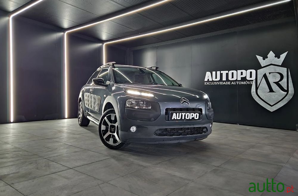 2016' Citroen C4 Cactus photo #1