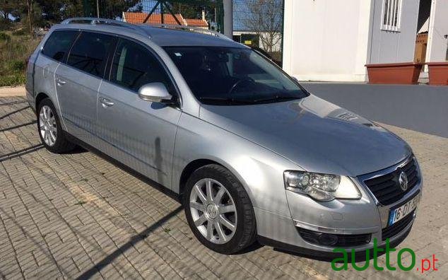 2006' Volkswagen Passat Variant photo #1