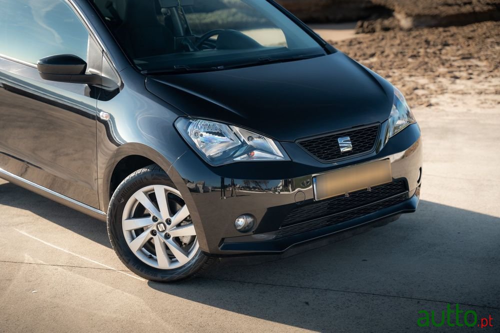 2015' SEAT Mii 1.0 Style photo #5