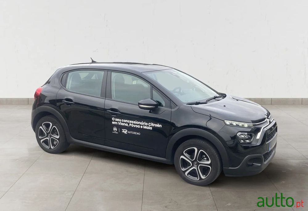 2024' Citroen C3 1.5 Bluehdi Plus photo #2