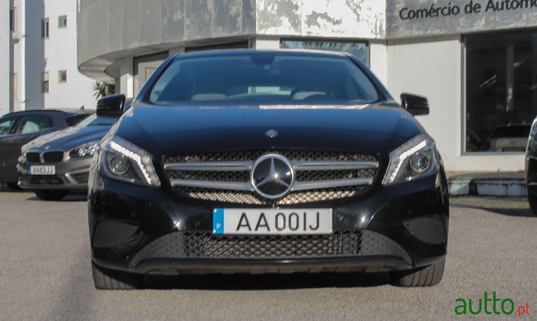 2014' Mercedes-Benz A-180 photo #2