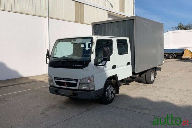 2009' Mitsubishi Canter photo #1