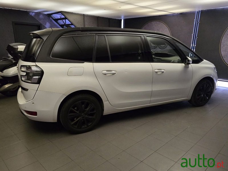 2018' Citroen C4 Grand Picasso photo #3