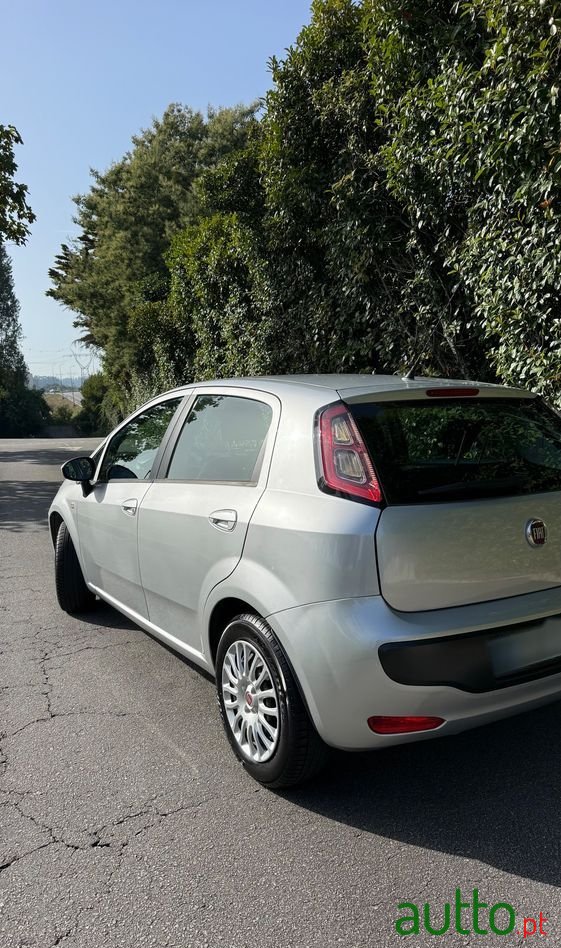 2011' Fiat Punto Evo 1.3 M-Jet Dynamic Style photo #6