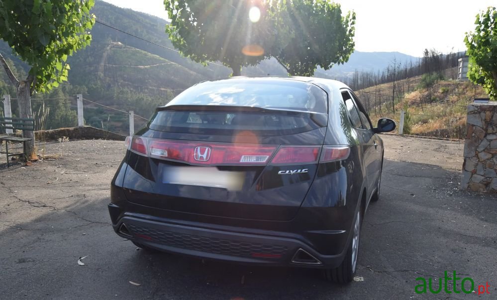 2008' Honda Civic 1.8 Sport photo #6