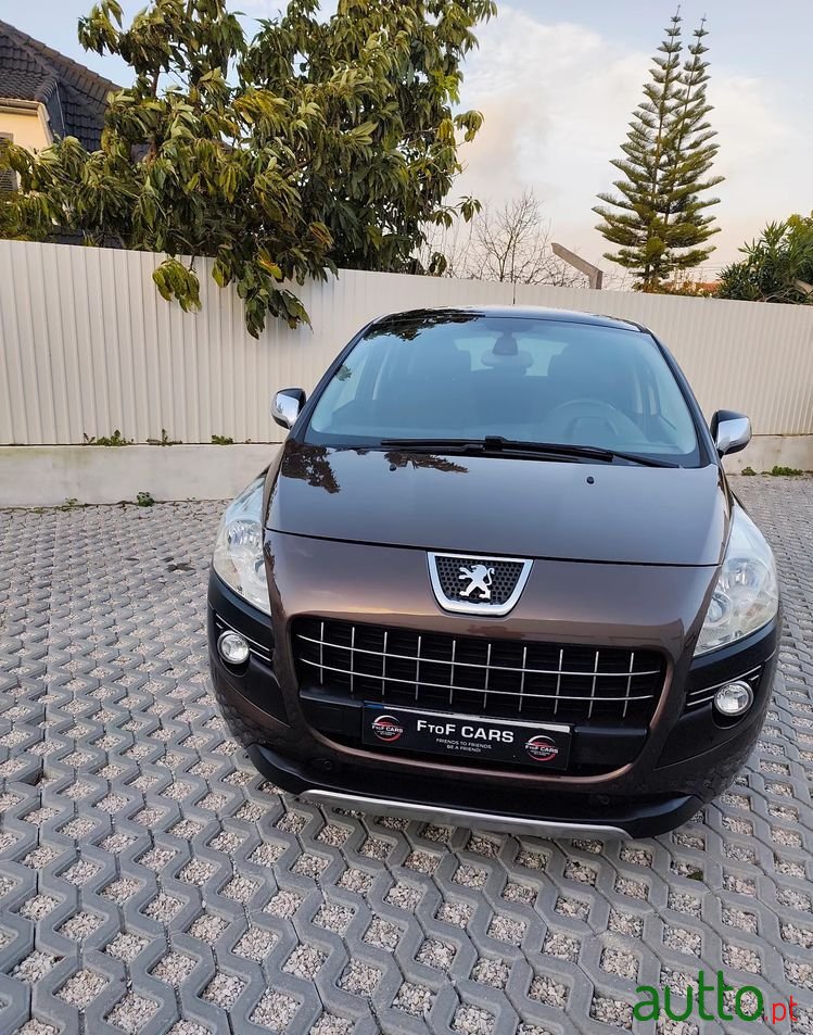 2012' Peugeot 3008 photo #3