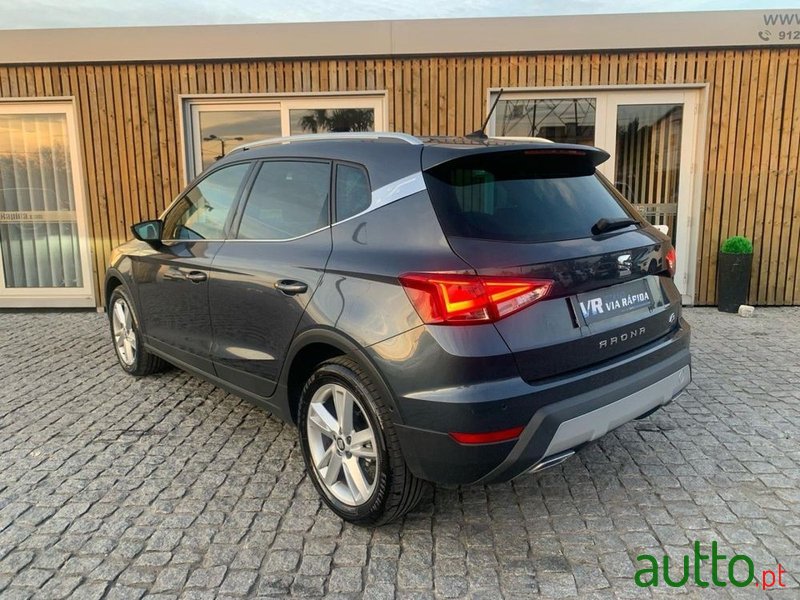 2020' SEAT Arona 1.0 Tsi Fr photo #4