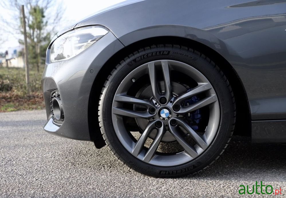 2017' BMW 120 D Pack M Auto photo #6