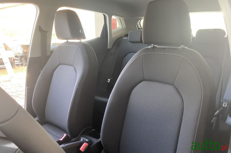 2022' SEAT Ibiza photo #4