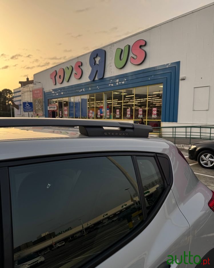 2024' Dacia Sandero photo #6