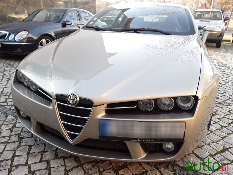 2009' Alfa Romeo Brera photo #1