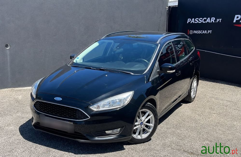 2016' Ford Focus Sw photo #1