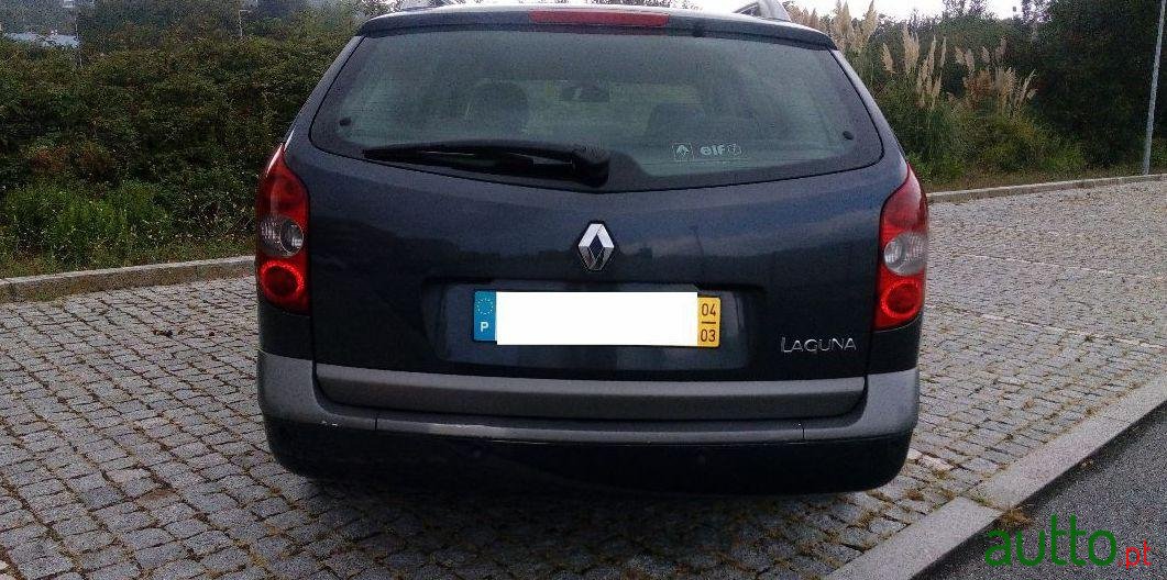 2004' Renault Laguna Break photo #1