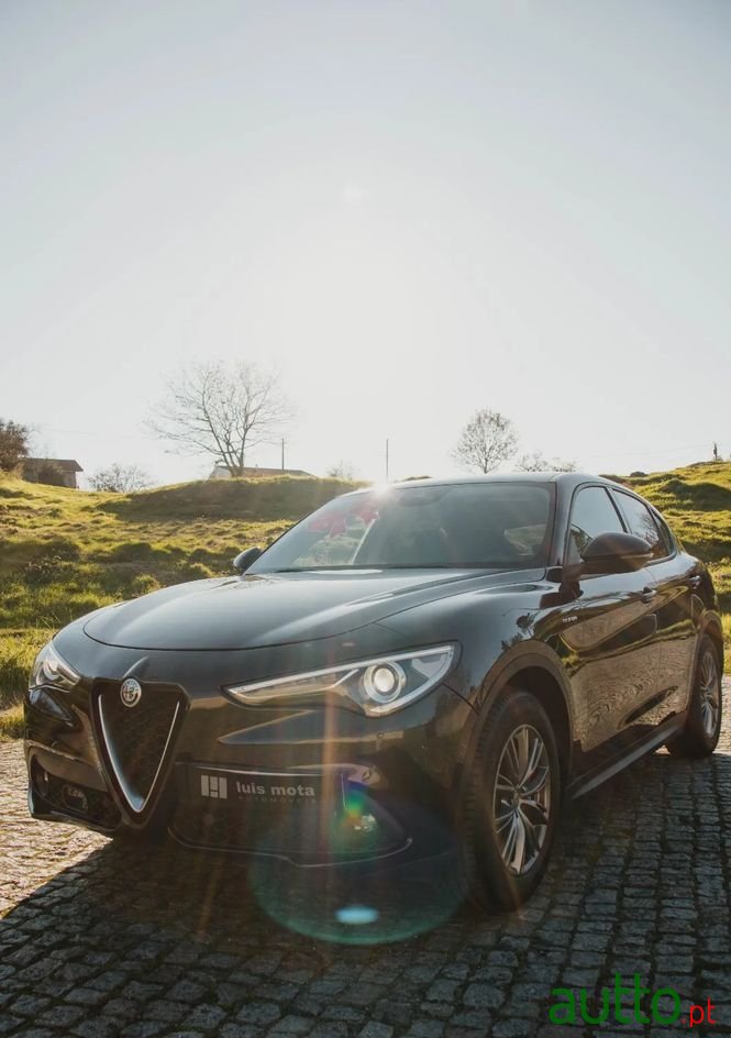2020' Alfa Romeo Stelvio 2.2 D Super At8 photo #1