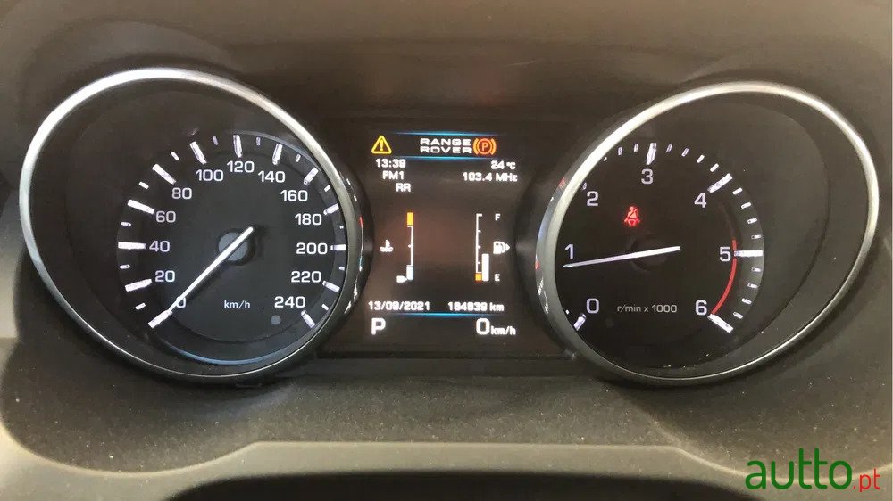 2011' Land Rover Range Rover Evoque photo #7