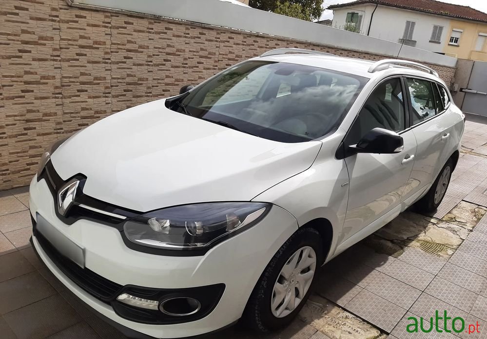 2016' Renault Megane Break photo #1