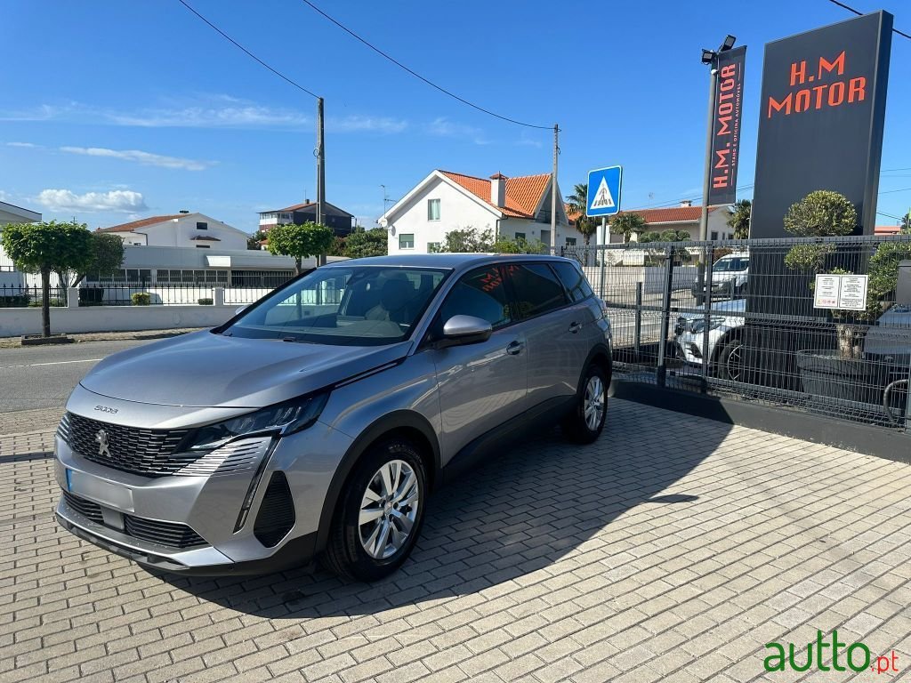 2020' Peugeot 5008 photo #4