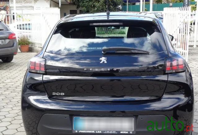 2021' Peugeot 208 photo #6