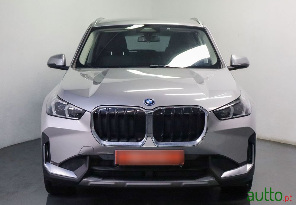 2023' BMW Série X Xdrive25E photo #2