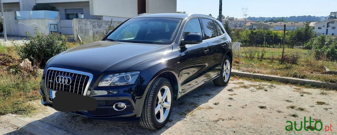 2010' Audi Q5 S--Line photo #1