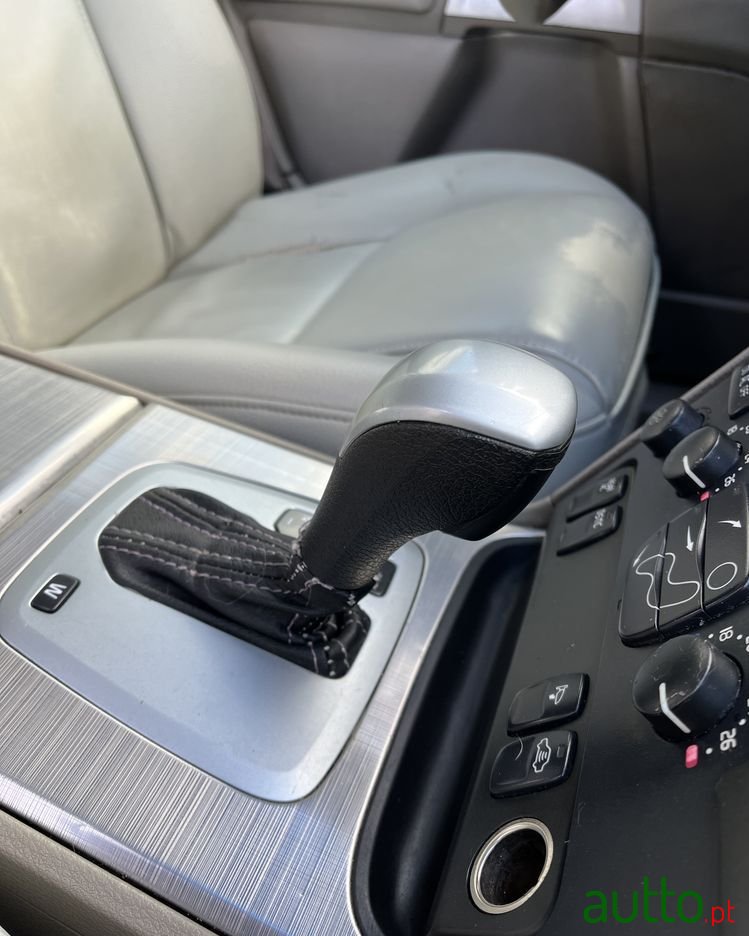 2005' Volvo Xc 90 photo #6