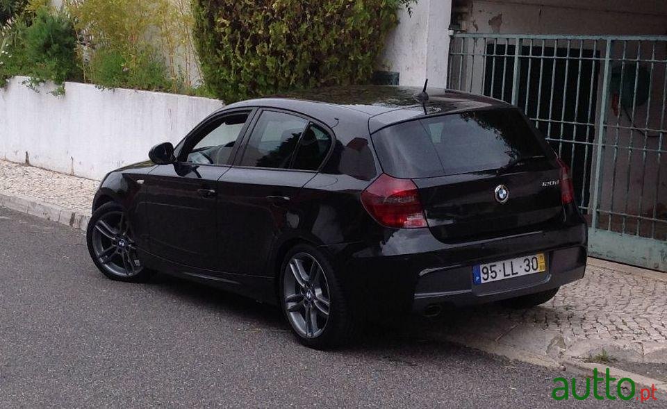 2011' BMW 120 D Nacional M Edition photo #2