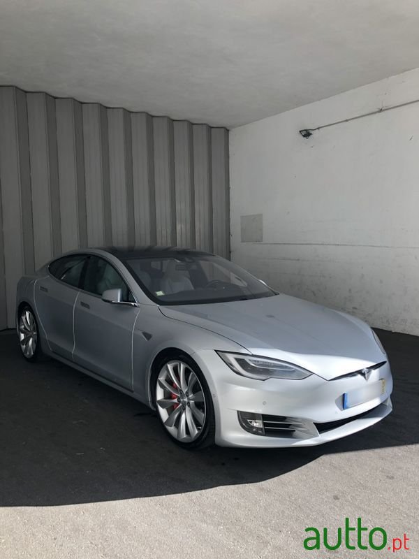 2017' Tesla Model S photo #2