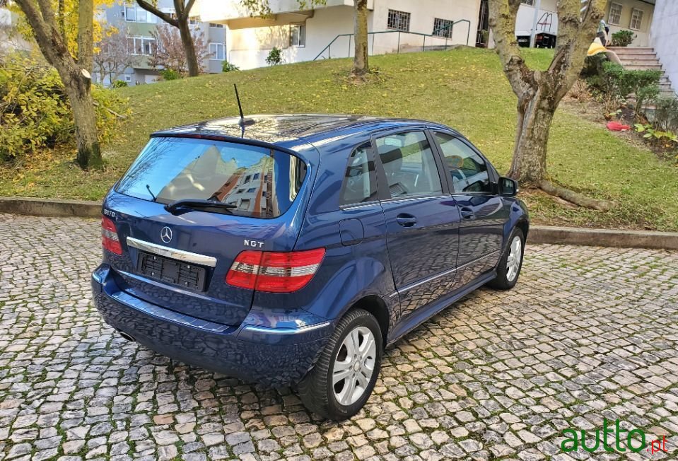 2009' Mercedes-Benz B-170 photo #6