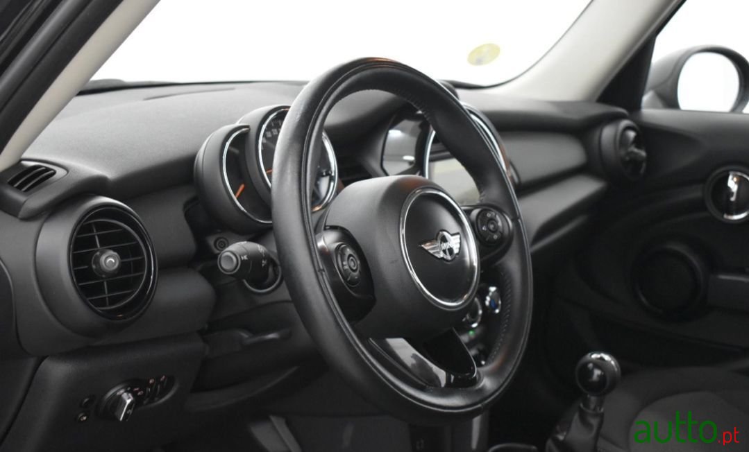 2016' MINI One photo #3