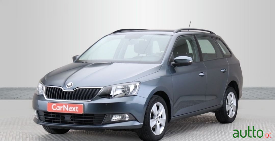 2018' Skoda Fabia Break photo #1