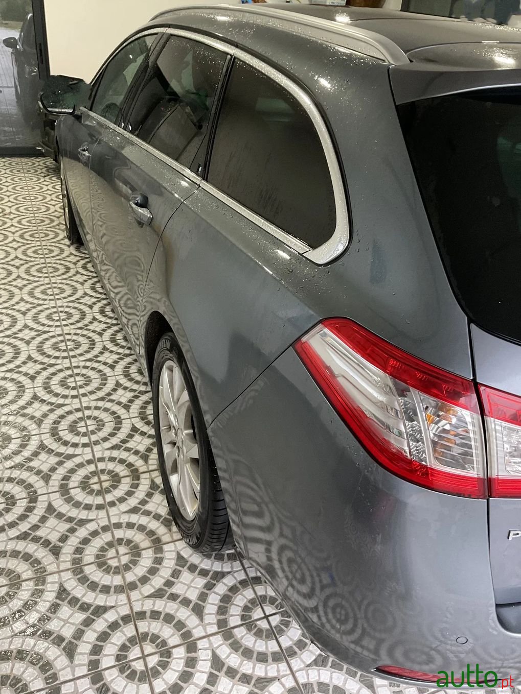 2011' Peugeot 508 Sw photo #6