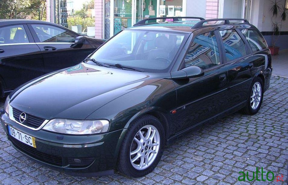 2001' Opel Vectra Caravan photo #3