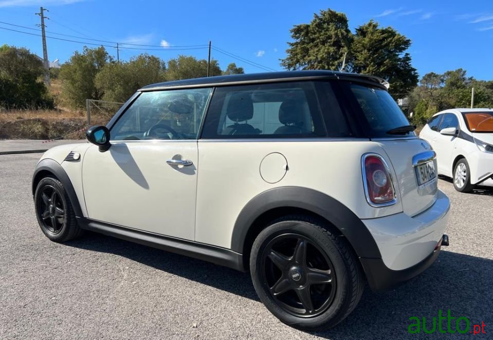 2007' MINI Cooper photo #3