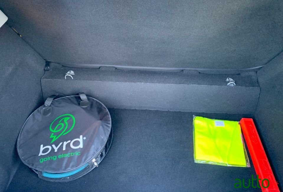 2015' Renault Zoe photo #3