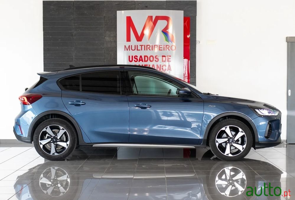 2022' Ford Focus 1.0 Ecoboost photo #3