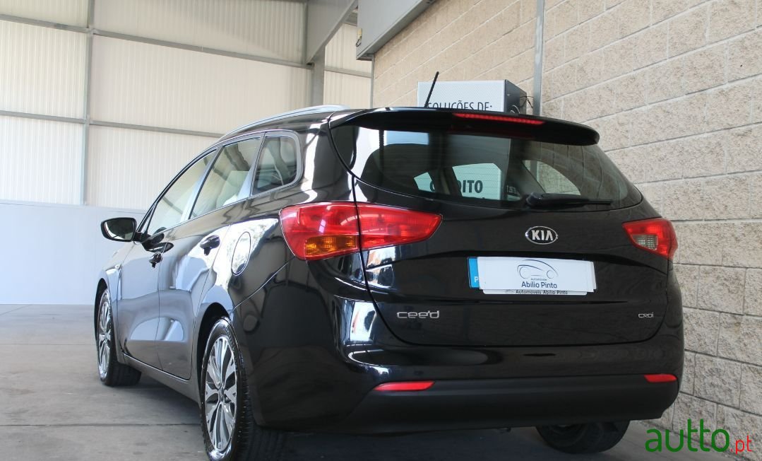 2017' Kia Ceed Sw photo #3