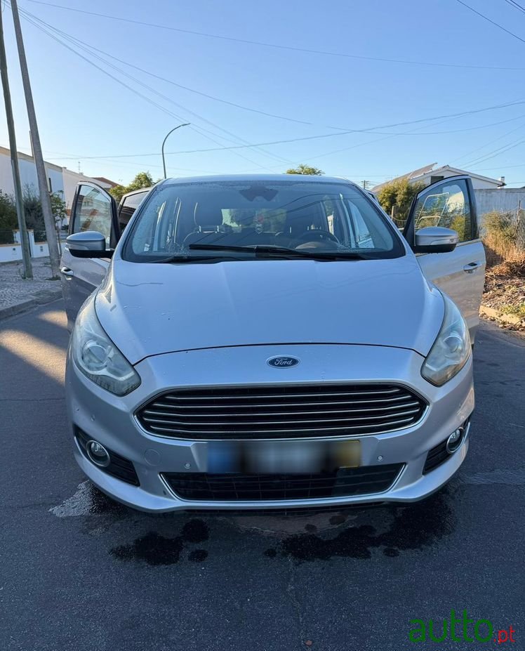 2016' Ford S-Max photo #2