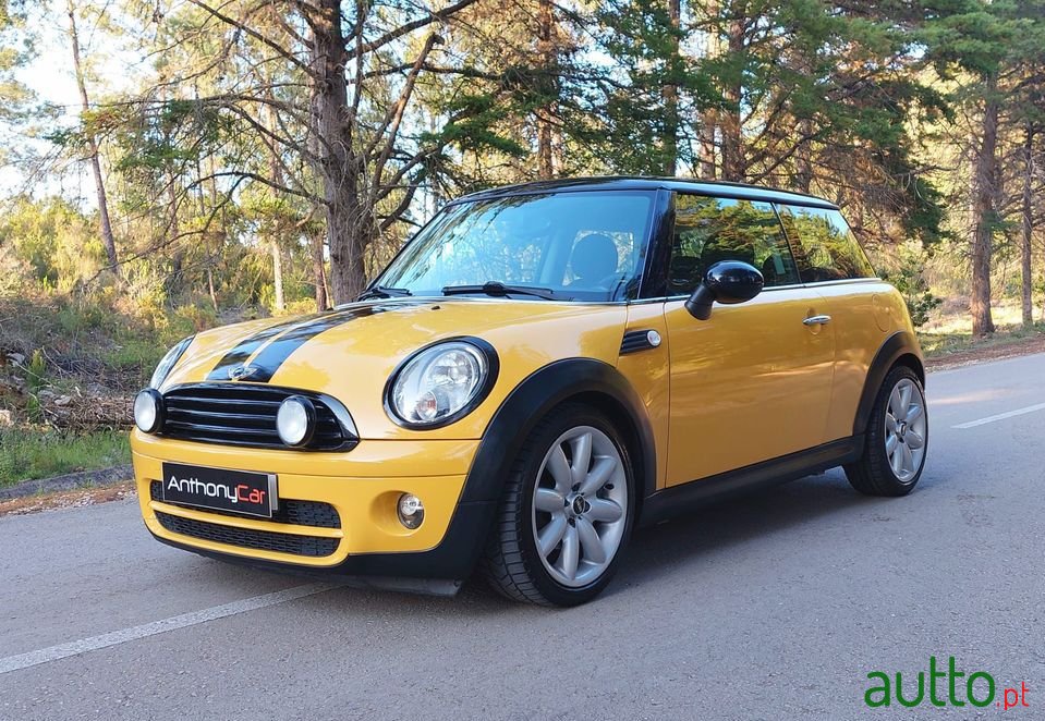 2008' MINI Cooper photo #4