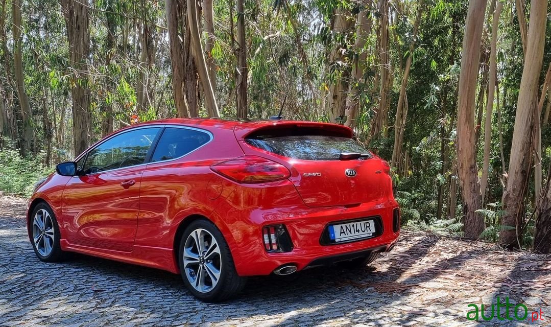 2016' Kia Ceed photo #2