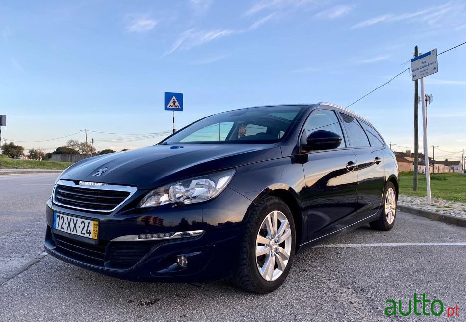 2015' Peugeot 308 Sw photo #1