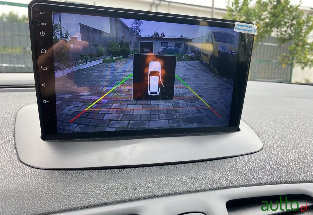 2014' Renault Mégane Sport Tourer photo #5